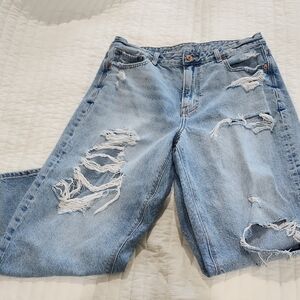 Distressed Light Blue Jeans